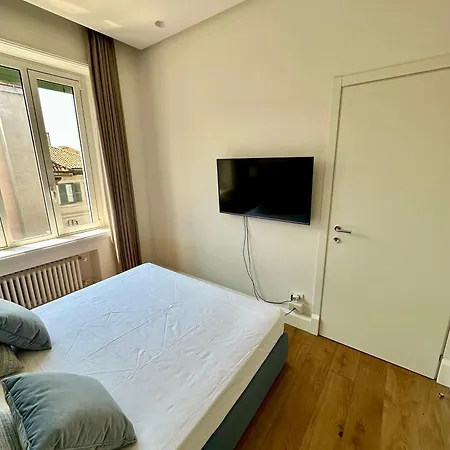 Casa Della Borsa - A Milan