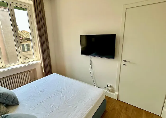 Casa Della Borsa - A Milano